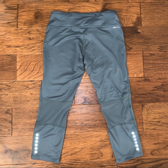 Nike Teal Capri Pants With Mesh- Size S - Picture 4 of 5